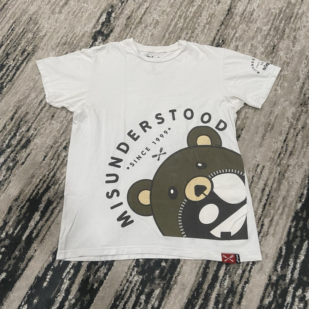 Entree Misunderstood AOP T-Shirt Size‎ L Classic Teddy Bear on Skateboard